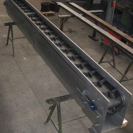 Sliding belt conveyor as packaging line