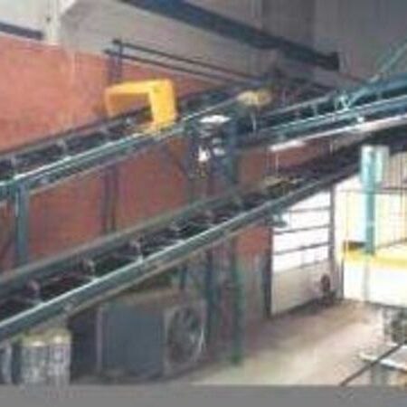 Belt conveyor for filling a kidney-shaped inventory