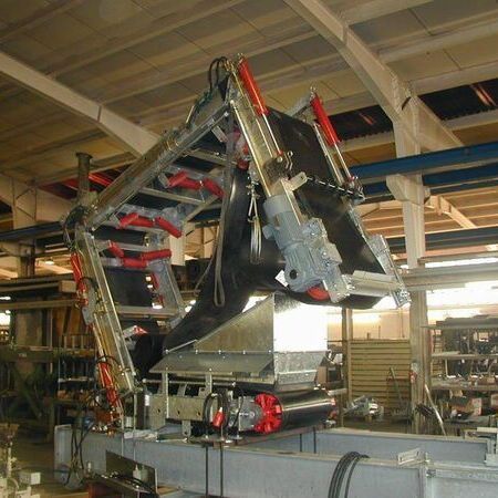 Corrugated belt conveyor encapsulated galvanized